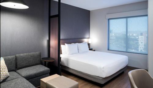 King Room with Sofa Bed - High Floor