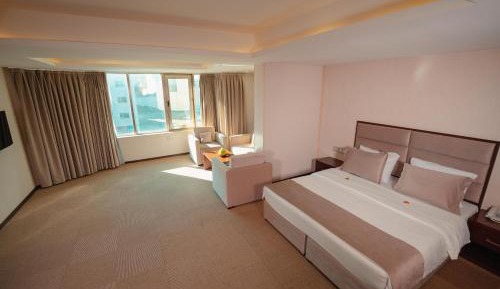 Suite with City View