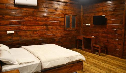 Double Room with Pool View