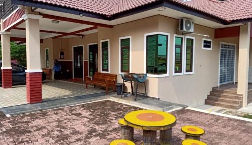 Three-Bedroom Bungalow