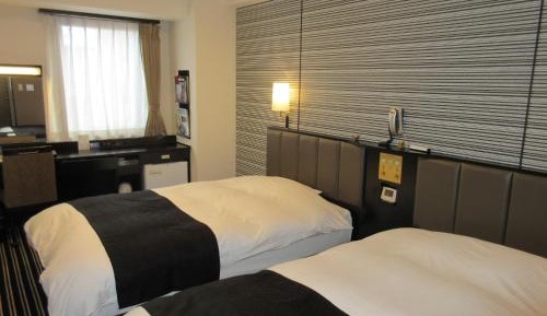 Standard Twin Room - Room Only - Non-Smoking