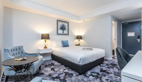 Superior Queen Room