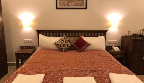 Deluxe Double Room with Balcony