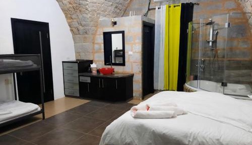 One-Bedroom Suite