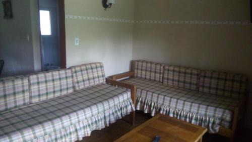 One-Bedroom Bungalow (4 Adults)