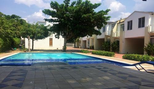 Three-Bedroom Townhouse