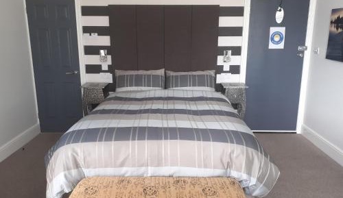 Superior King Room