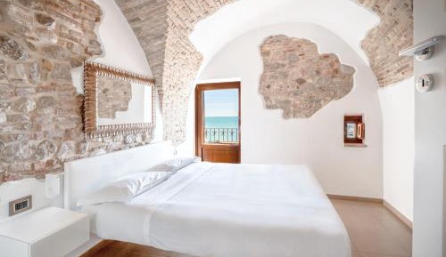 Luxury Double Room - Separate Building