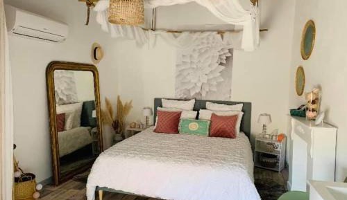 Apartment - Split Level