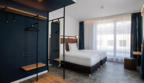 Comfort Twin Room