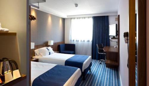 Standard Twin Room - Free Breakfast