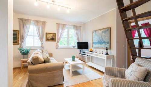 Apartment - Split Level