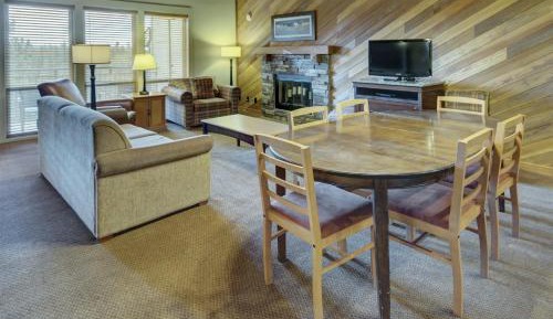 Two-Bedroom Suite