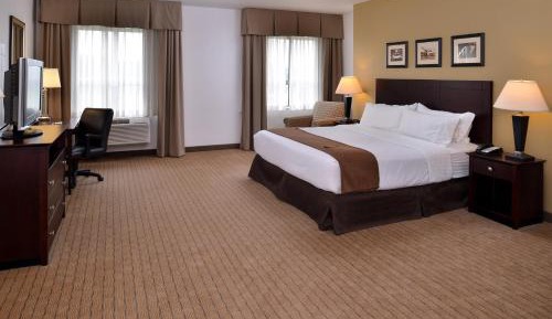 Standard King Room