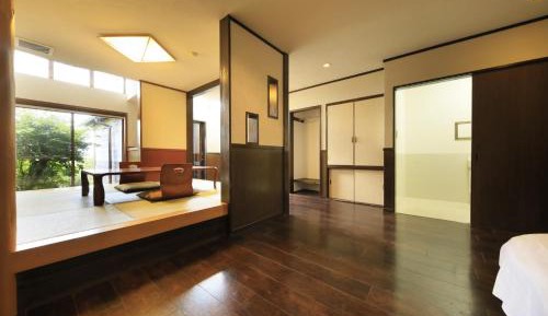 Family Room with Private Bathroom