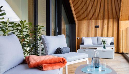 Apartment with Terrace