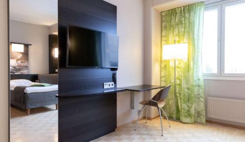 Superior Family Room