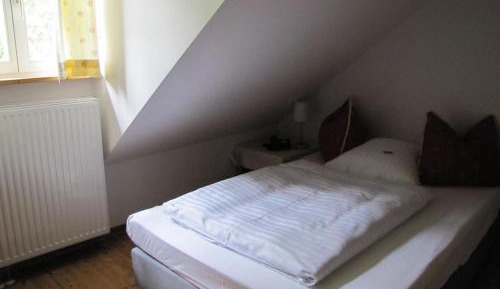 Single Room with Shower