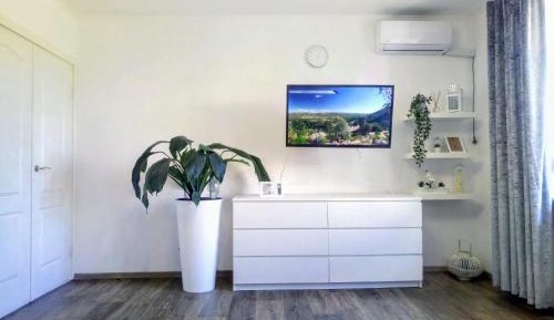 Apartment with Garden View