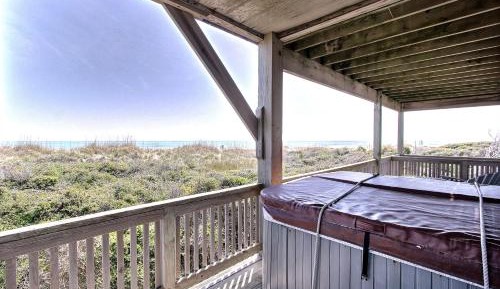Four bedroom holiday home 