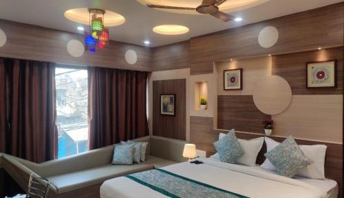 Deluxe Double Room with Bath