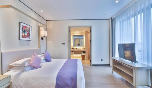 Deluxe Double Room with Bath