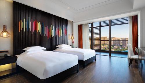 Deluxe Twin Room with Garden View