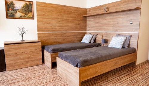 Apartment with Balcony (B5)