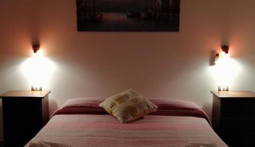 Triple Room with Shared Bathroom