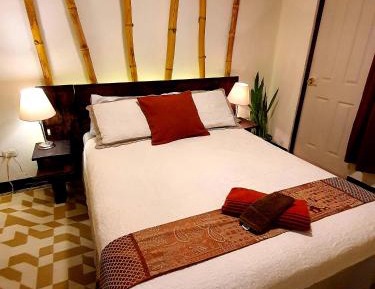 King Studio with Sofa Bed