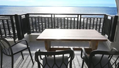 Quadruple Room with Sea View