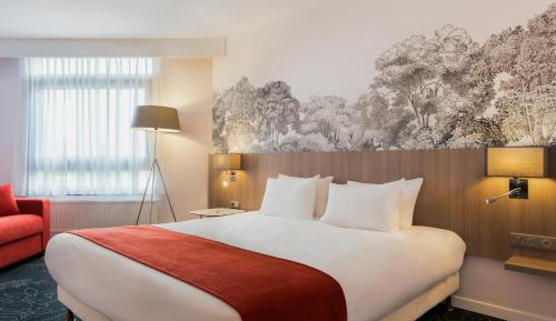 Standard King Room