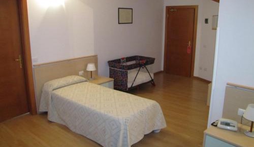 Classic Quadruple Room