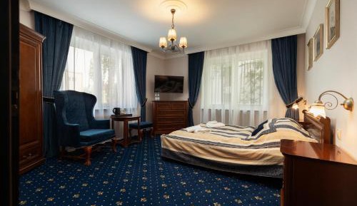 Deluxe Double Room with Shower