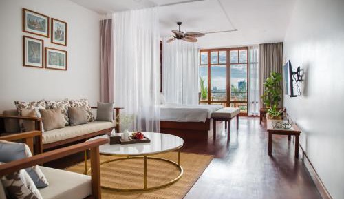 Junior Suite with Balcony