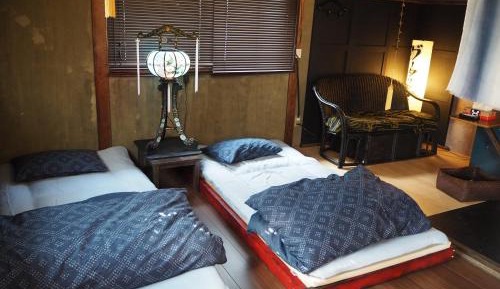 Japanese-Style Room
