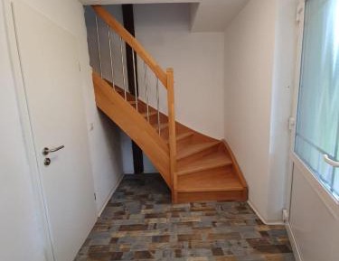Apartment - Split Level