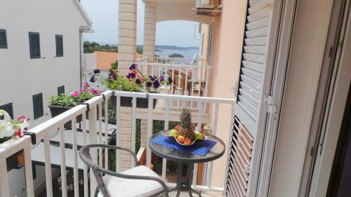 Studio with Balcony and Partial Sea View (2 Adults) Nr.5