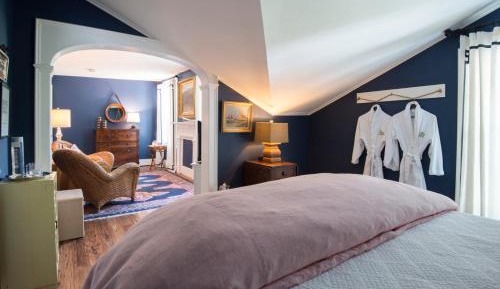 Suite with Garden View