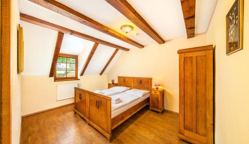 Apartment (3 Adults)
