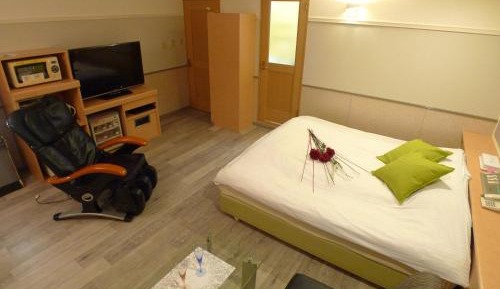 King Suite