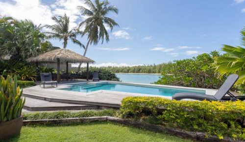Beachfront Three-Bedroom Villa with Private Pool