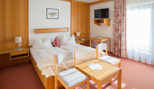 Double or Twin Room with Balcony