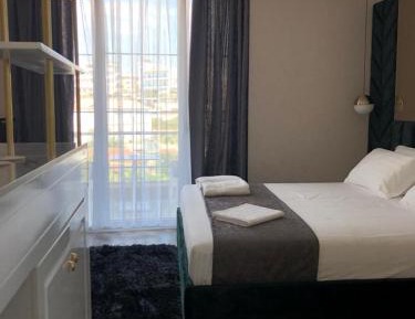 King Suite with Spa Bath