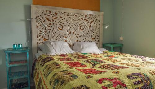 Double Room with Shared Bathroom