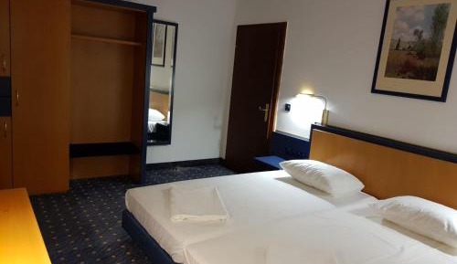 Double Room with Private Bathroom