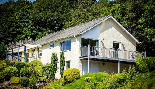 Rock House Superior