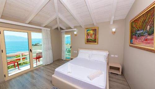Two-Bedroom Family Room with Sea View