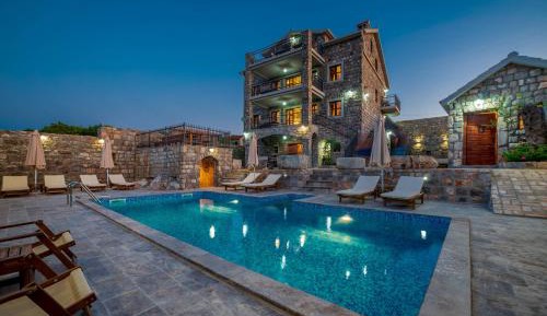 Villa with Private Pool