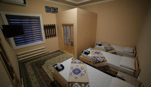 Double or Twin Room with Shower